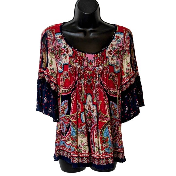 Bila Boho Hippie Print Cold Shoulder Red Print Loose Fit Top Size Medium - Picture 1 of 7